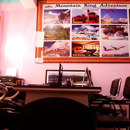 Mountain Backpackers Hostel Catmandu Exterior foto
